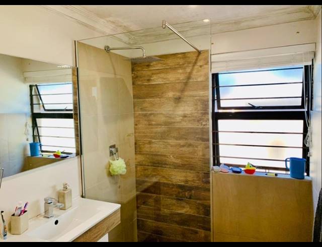 3 BEDROOM CLUSTER TO LET IN LONEHILL